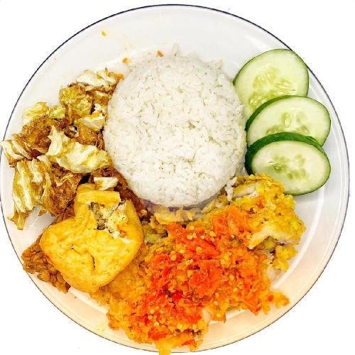 Ayam Geprek + Jamur Kol Goreng + Nasi menu Ayam Geprek Bu Rini 6, Candi Gebang