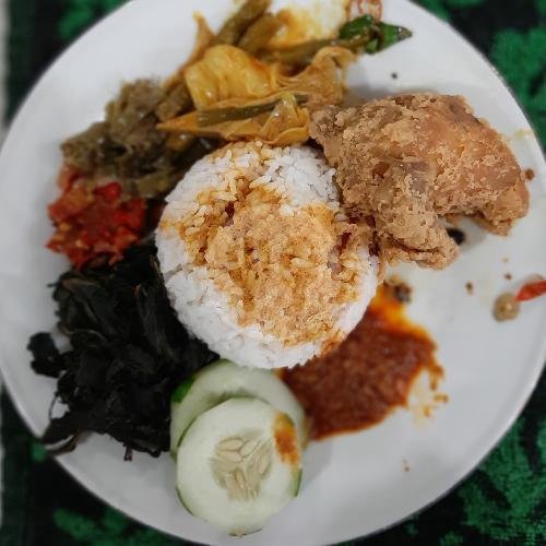 Review RM Duta Andalas: Surga Kuliner Masakan Padang di Yogyakarta