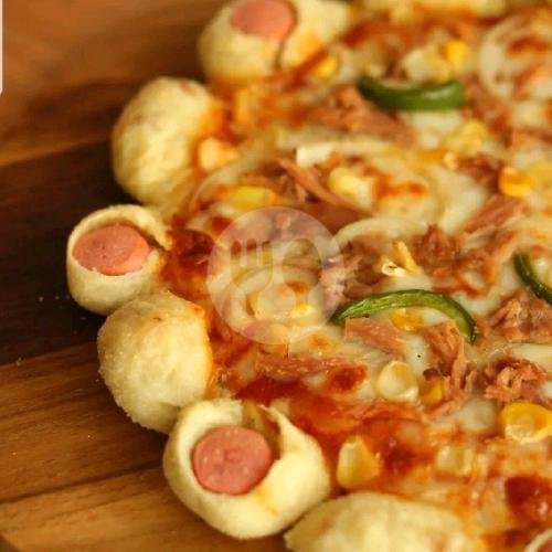 Review Menarik OMNIVORO PIZZA CIAMIS: Surga Pizza di Jl. Ir. H. Juanda 140