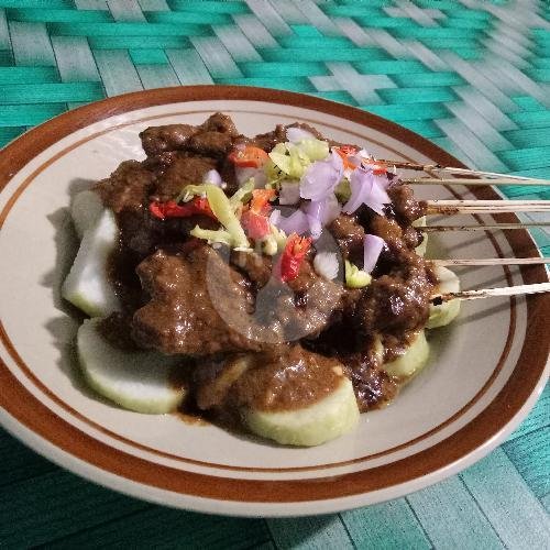 Sate Lontong 10 Tusuk menu Sate Ayam Madura Cak Marholi, Gatak