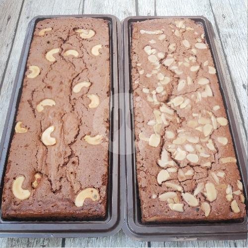 Brownies Panggang Sekat menu Toko Kue Bunda, Rancasari