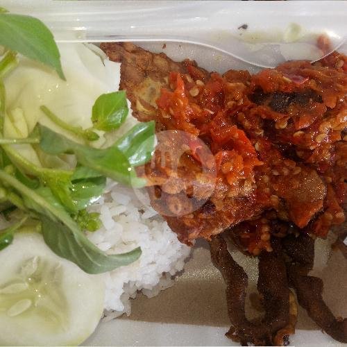paket nasi telor ceplok/dadar sambel tauge menu Ayam Penyet Geprek Mama Rasya, Ruslani