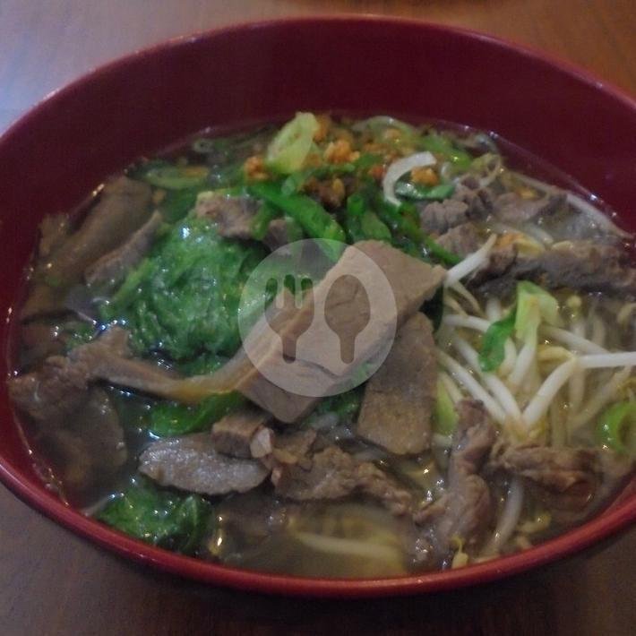 Bakmi Siram Seafood menu Kwetiau Sapi Aciap, Cikajang