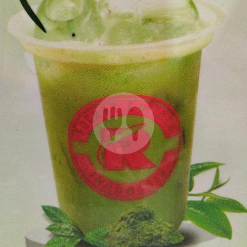 Red Velvet menu Rocket Chicken, Bandara Solo