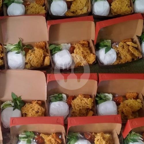 10 Paket Nasi Ayam Goreng Kremes menu Ayam Bakar & Kremes TIGA SAUDARA