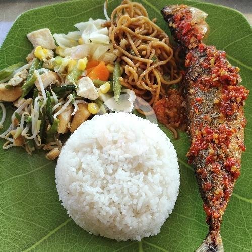 Review Menarik Rumah Makan Rempah Wangi di Pekalongan: Surga Kuliner dengan Harga Terjangkau