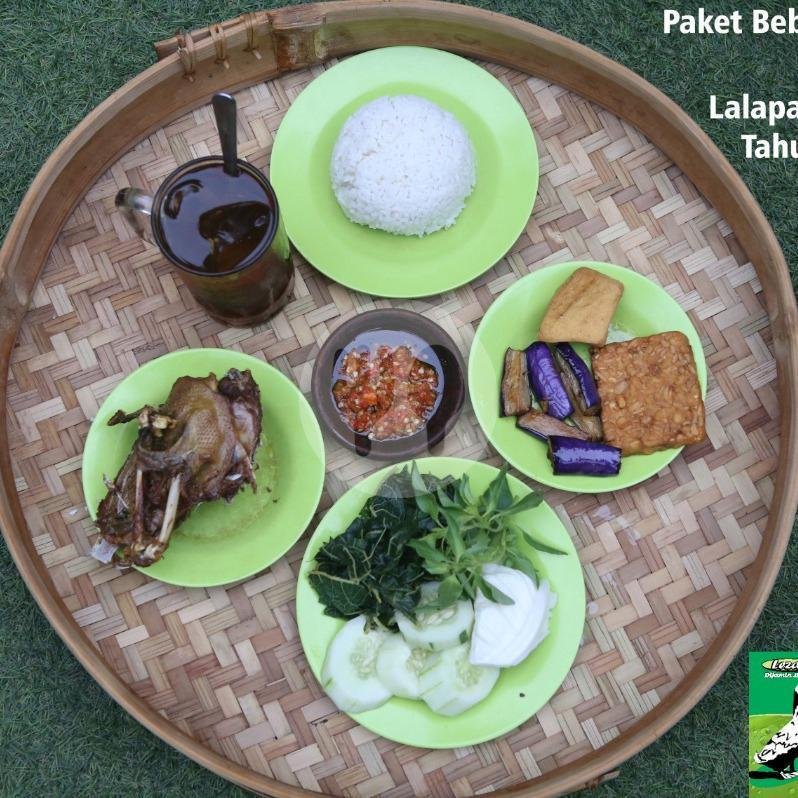 Review Bebek Goreng H. Slamet Colomadu: Pengalaman Makan yang Memuaskan dan Autentik