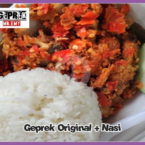 Ayam Geprek Mb Emy: Kenangan Manis dan Rasa Autentik di Karanganyar Kota