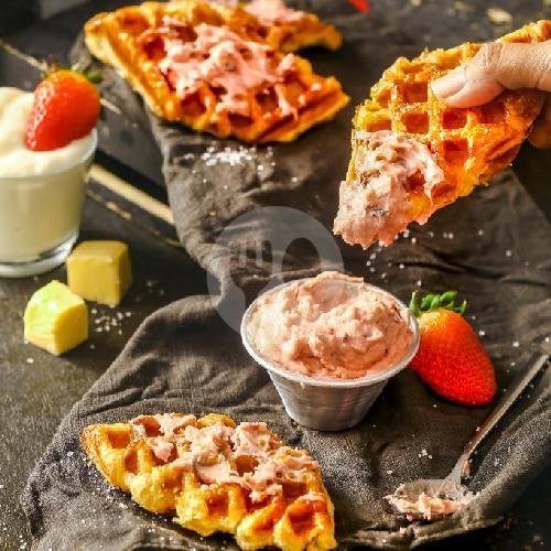 Sauce Strawberry Cream Cheese menu Dear Butter, Tebet