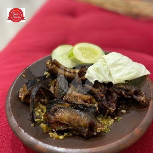 Belut Kering menu Nasi Bebek Khas Madura Rojo Roso, Pedalangan Banyumanik