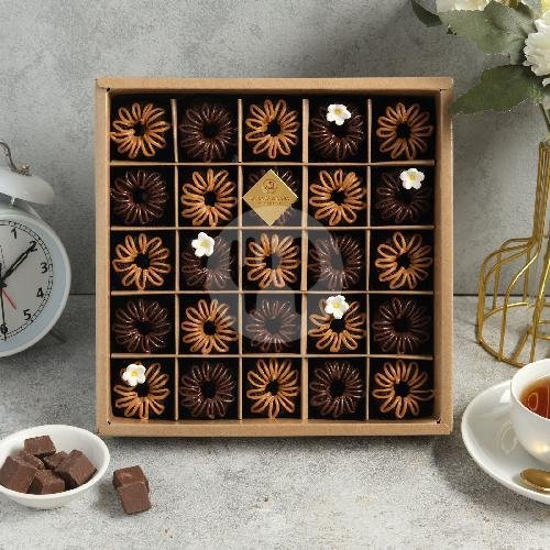 Almond Choco Brownies 25cm menu La Dulce Casa, Citraland