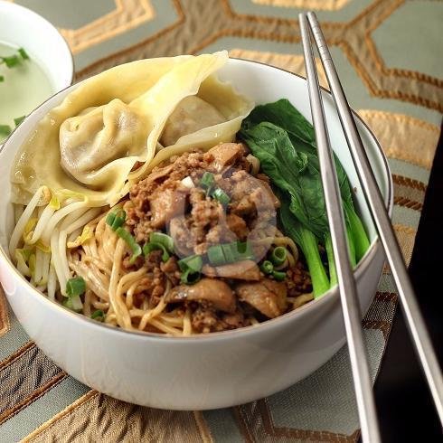 Bakmi Komplit menu Bakmi Babi Ci Aling, Tebet