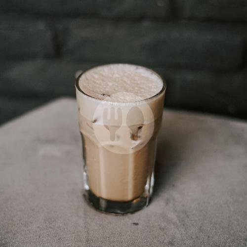 Hot Americano menu Teduh Coffee, Kledokan