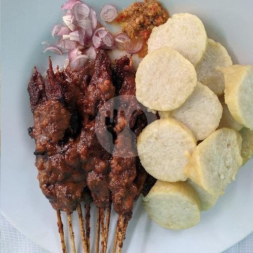 Sate Ayam + Lontong D menu Nasi Bebek Sambel Ijo & Sate Ayam Khas Madura, Sewon