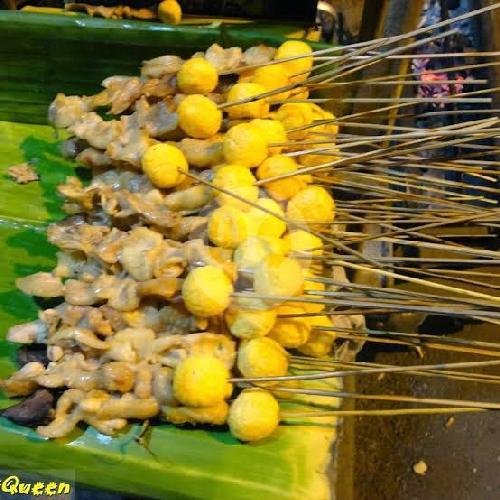 Lontong menu Sate Ayam Mas Udinwijaya, Grogol