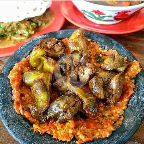 Review Sego Sambel Joss Kendangsari: Makanan Enak dan Harga Terjangkau