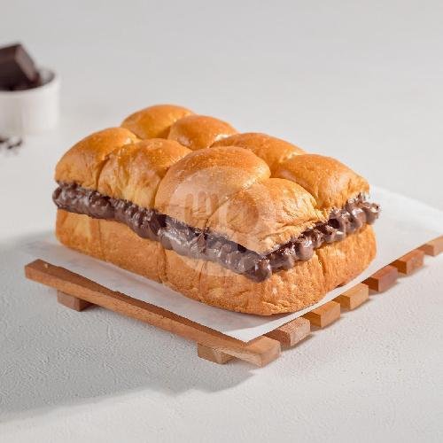 Rollen Nanas Keju menu Orchid Bakery Bandung