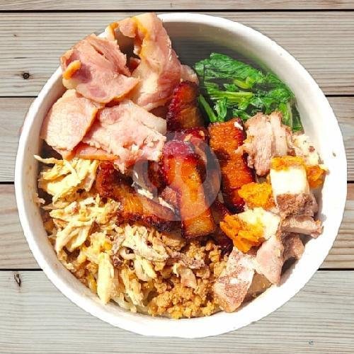Review Bakmi Ncek Legenda: Pengalaman Makan Mie Babi yang Memuaskan di Kelapa Gading
