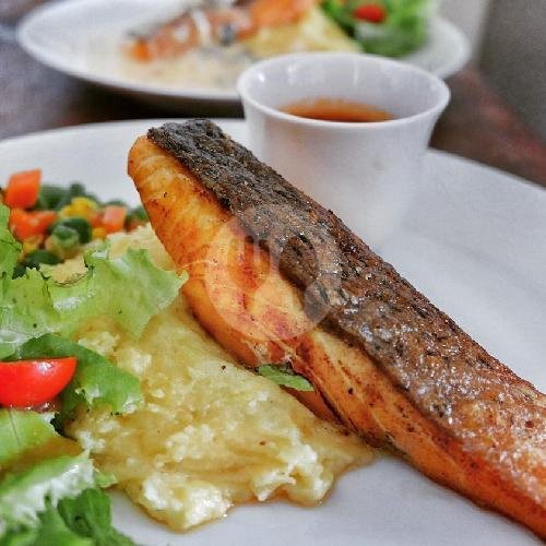 Sirloin Mozarella Ballon menu Seimos, Regol