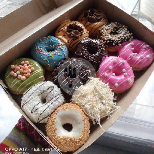 Review Menarik Radja Donat Wage: Surga Donat di Sidoarjo