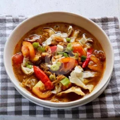 Rawon Daging Sapi Porsi Besar menu Kuliner Ade Sofia, Jl Wiratama No 20 Kedungjaya