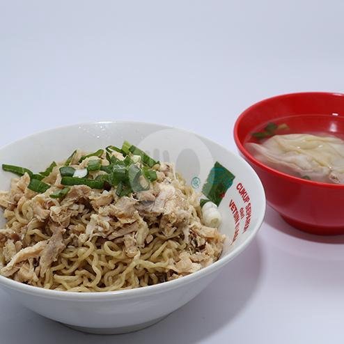Kwetiaw Ayam menu Bakmi Ayam Asoei, Cabang Kelapa Gading