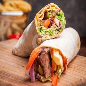 Beef Salad Wrap menu Luggo Cafe & Eatery