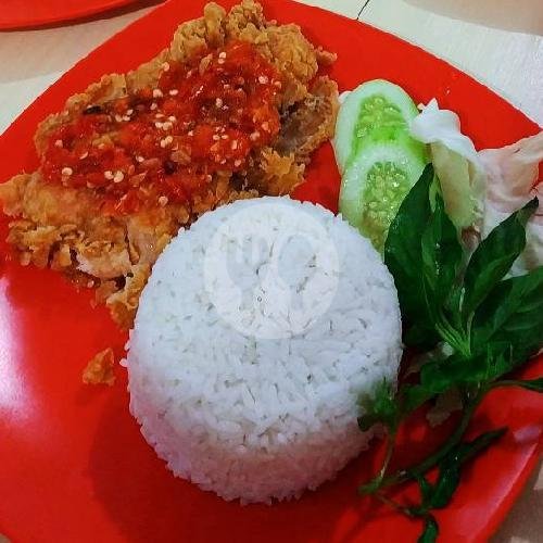 Nasi Ayam Geprek Sambel Bawang menu Ayam Kriuk Mak Rinda, Kaliwates