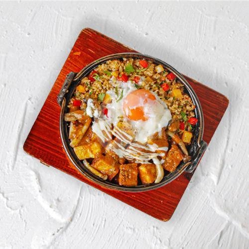 Review Menarik Beatrice Quarters Central Park: Kuliner Fusion yang Wajib Dicoba di Jakarta