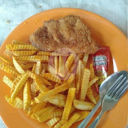 Nasi Goreng + Ayam Katsu + Telur menu Kedai Katsu Sake, Jatinangor