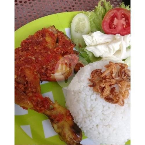Ramesan 1 : Nasi + 2 Sayur menu Ling Chick, Garuda
