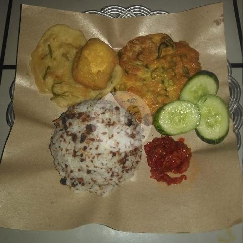 Ayam Geprek menu Ayam Geprek Laksana, Sukalaya Barat