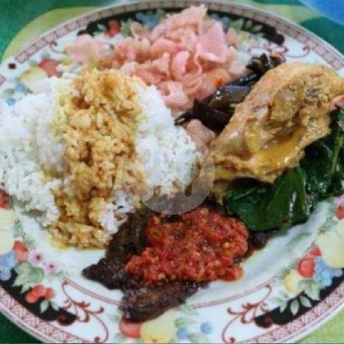 Nasi Tunjang menu RM Minang Saiyo, Raya Siteba