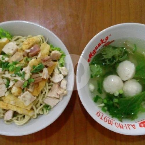 Bakmi Bakso Sapi menu Bakmi Tan, Kelapa Gading