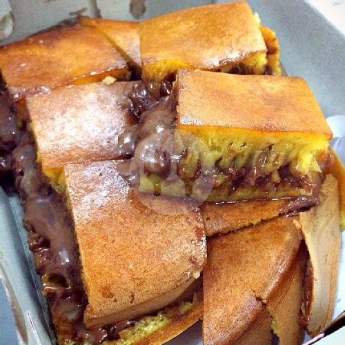 1x Martabak Telor Spesial 3 Telor + 1x Keju Coklat menu MARTABAK LEBAKSIU GELONGGONGAN