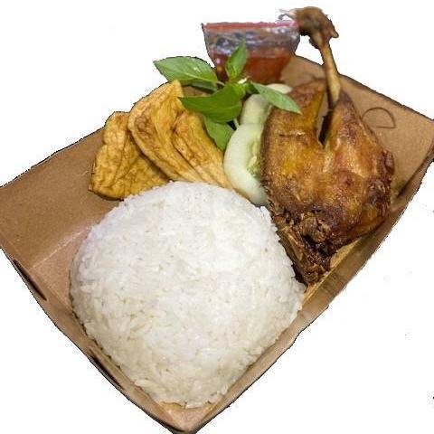 Nasi + Bakwan + Tahu/Tempe menu Spesial Belut Surabaya, Kapas Krampung