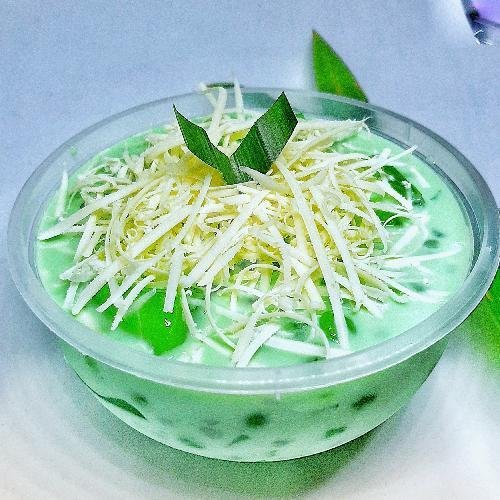 Caterpilar Bread menu NONONA Donut & Bakery, Pasa Gadang