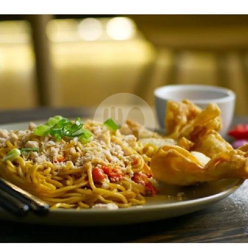 Nasi Goreng Telur Mata Sapi menu Titik Teh, Jalaksana Raya