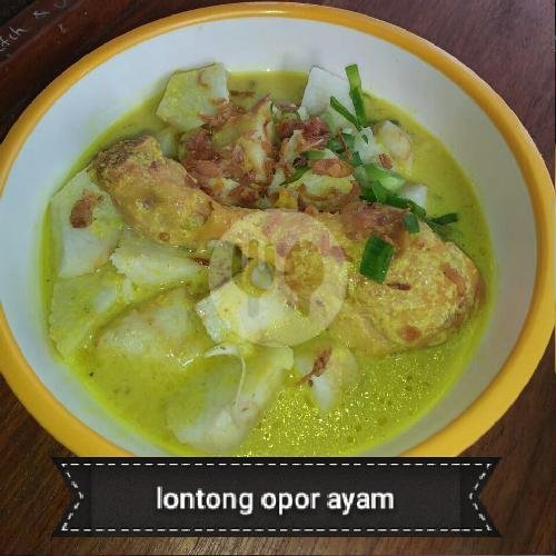Lontong Opor Ayam + Telor menu Nafisa, Bubur Ayam & Lontong Opor, Jembatan Merah
