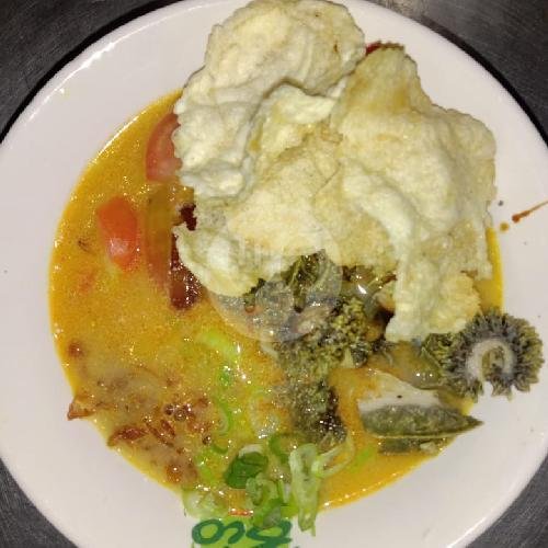 Soto Babat Kuah Santan menu Warteg Nok Sari, Pejagalan