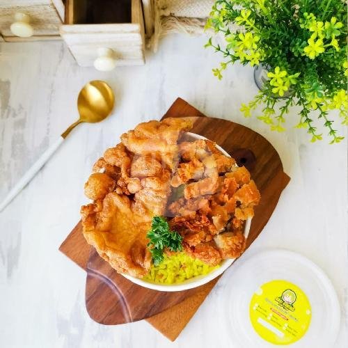 Paket Bebek Bumbu Madura Nasi Kuning menu Nasi Kuning Plus Plus, Kelapa Kopyor