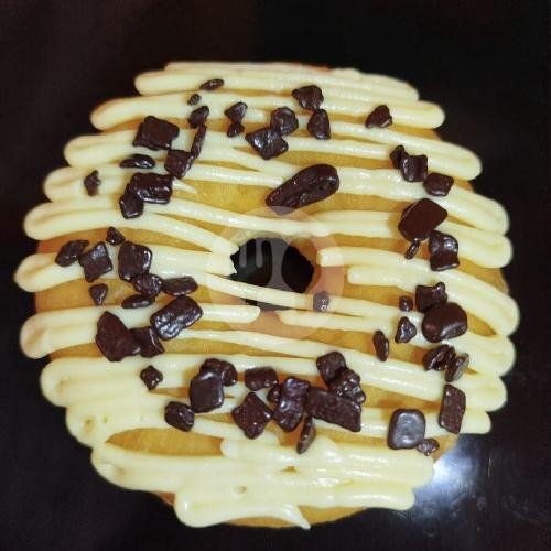 Review Donat Madu Cikutra: Kelezatan Donat Lokal yang Wajib Dicoba di Bandung
