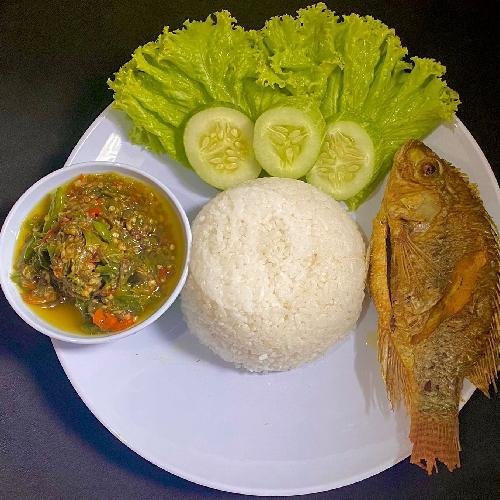 Review Warung Nasi SPG: Kenangan Manis di Setiap Suapan di Bandung