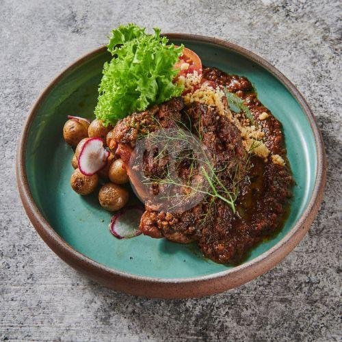 Review Lucky Cat Coffee & Kitchen: Tempat Nongkrong Cozy 24 Jam di Plaza Festival Kuningan