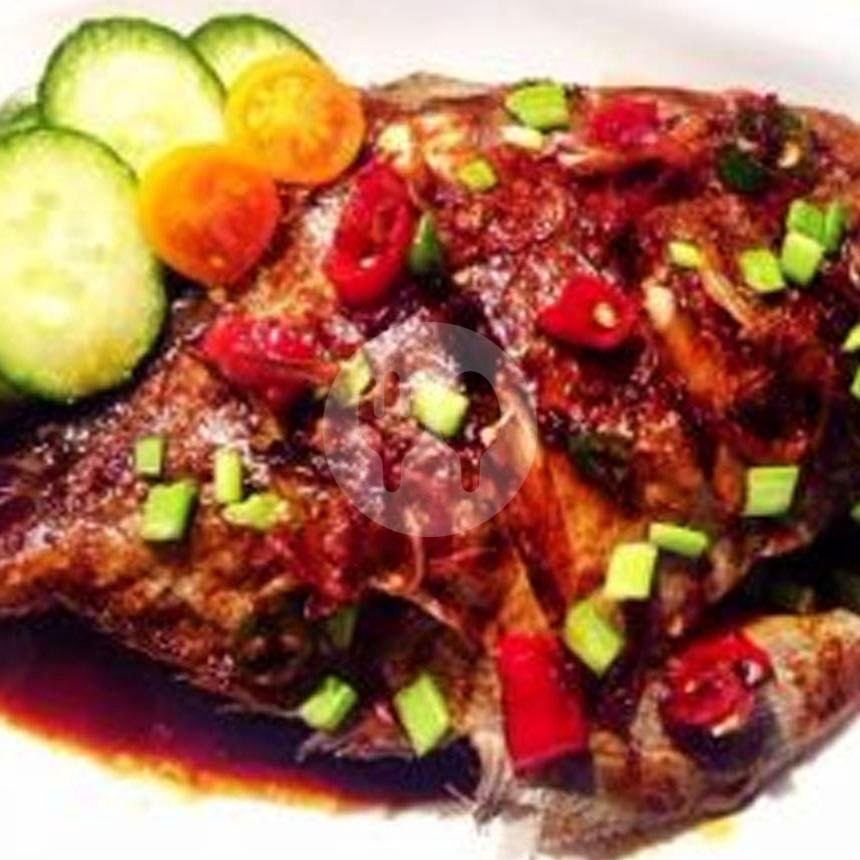 Ayam Geprek Spesial Darino(Sambel Gledek Moncor) menu Waroeng Darino