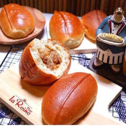 Tartcis menu New Lareine Cake Bakery Coffe, Pasir Kaliki