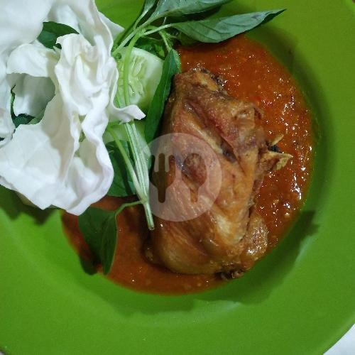 Lele Goreng menu Pecel Lele Riko, Babakan Sukamulya, Cipacing