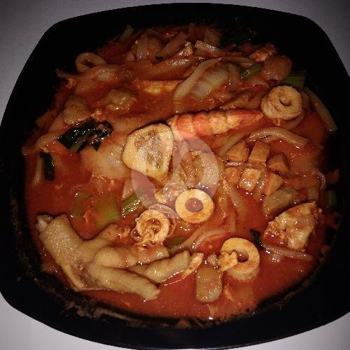 Seblak Kuah + Ceker menu Seblak Bandung Fajri, Dr. Moh. Hatta