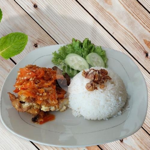 Ayam Kremes menu Waroeng Djawa Timoer