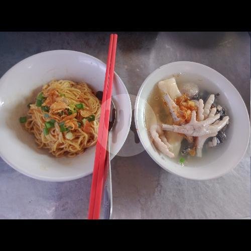 Mie Baso Kuah menu Baso Garsela, Pasirluyu Barat